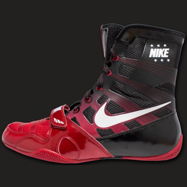 chaussure boxe nike