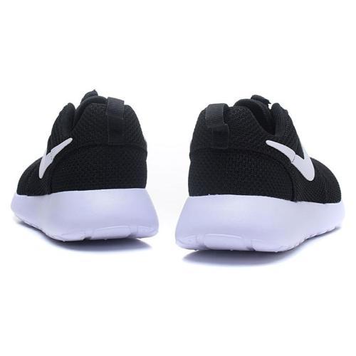chaussure nike roshe